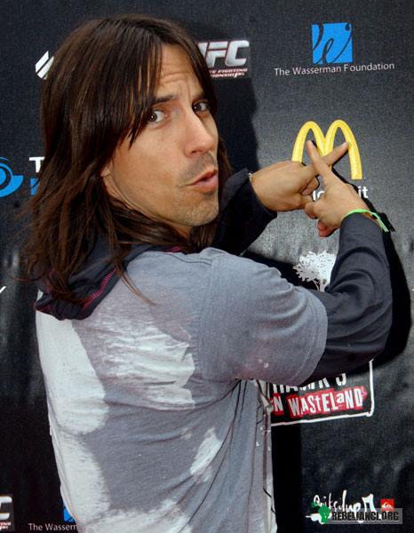 Anthony Kiedis - wokalista Red Hot Chilli Peppers –  